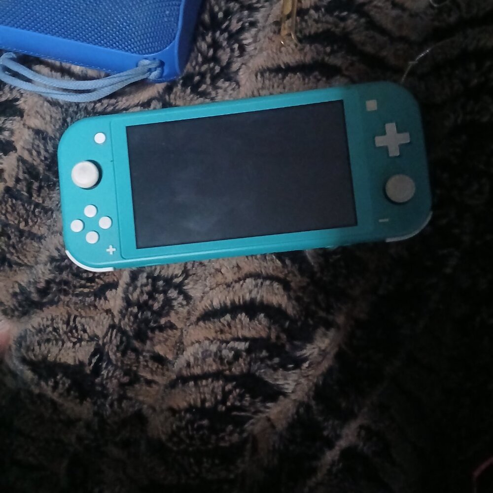 Nintendo switch - Picture 3 of 8